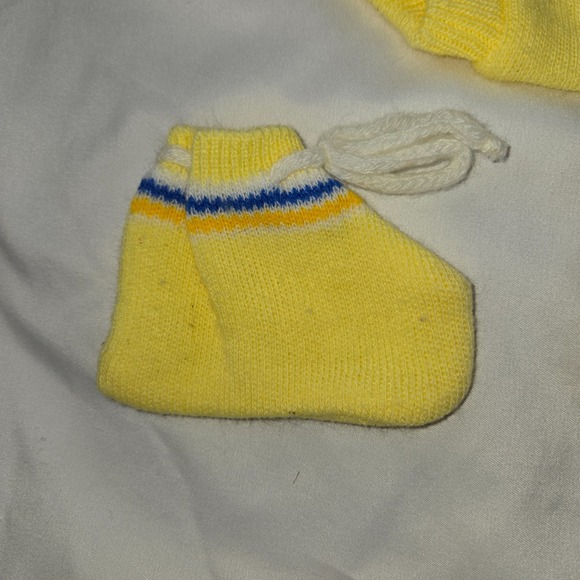 Vintage Baby Knitted Sweater Bootie Shorts Woolworth's 1960s Yellow Acrylic 6M - Picture 6 of 15
